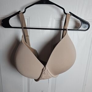 Victoria’s Secret Nude Full Coverage Bra 38DDD